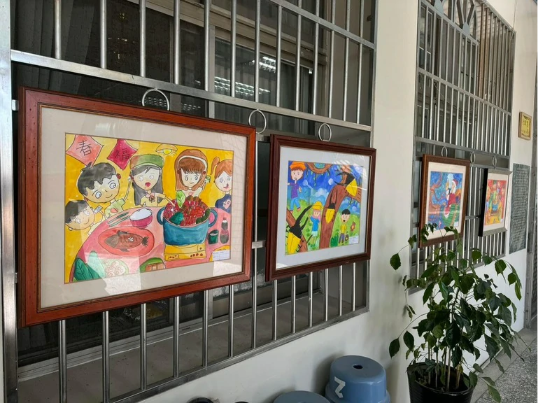 走廊藝廊 藝術深耕